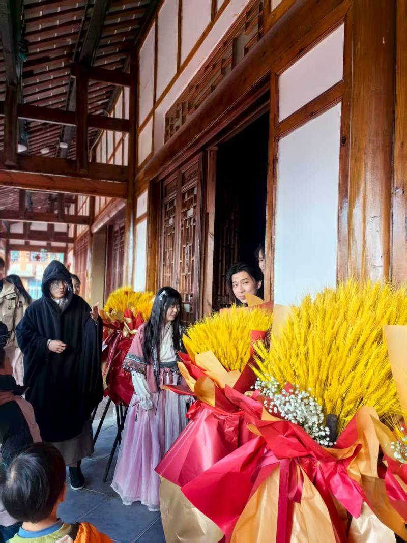 沉浸赋能：同仁县景区演艺的差异化突围之路